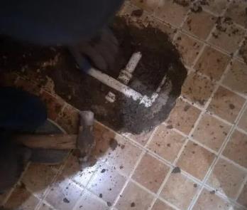 卫滨卫生间漏水维修公司为您分享下卫生间渗水如何处理及注意事项